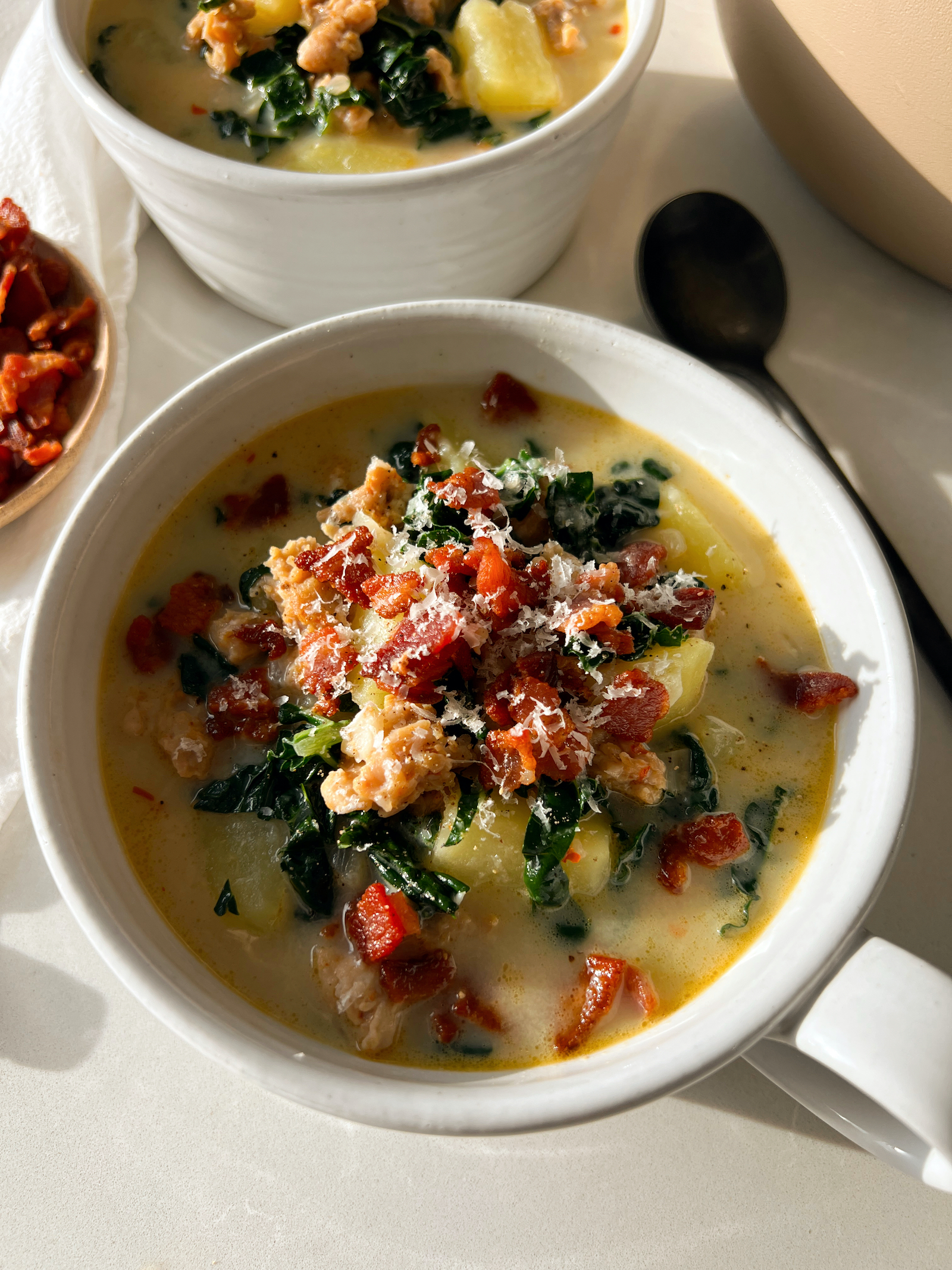 Healthy Zuppa Toscana | Munchin' With Maddie